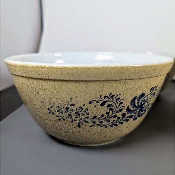 Vintage Pyrex 1976 Homestead Tan Speckled Blue Floral Nesting Bowls Set Of 4 - Picture 5 of 12